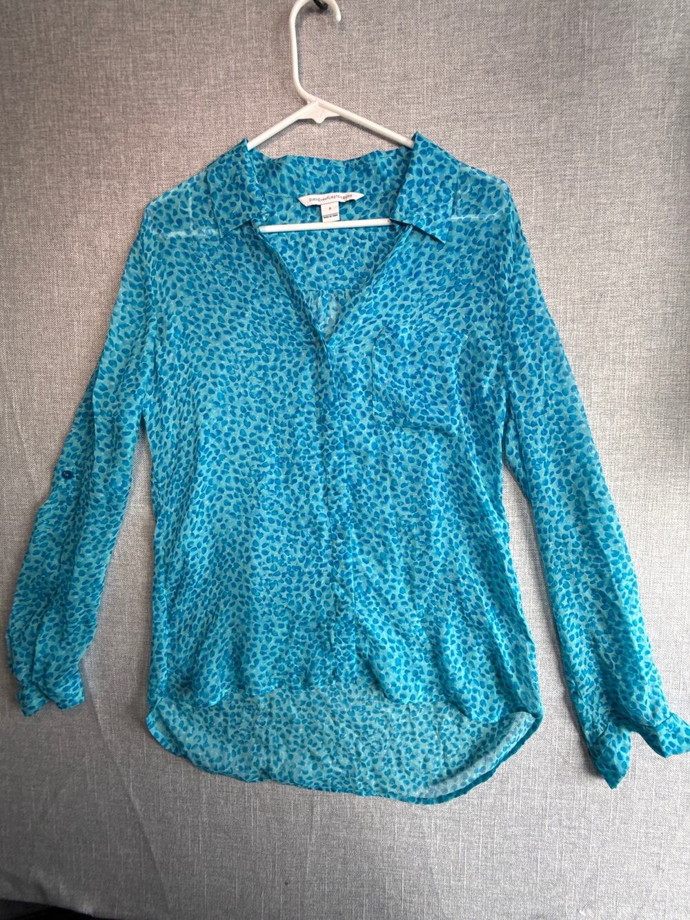 Diane von Furstenberg DVF Blue 100% Silk Sheer Blouse Women’s Size 8